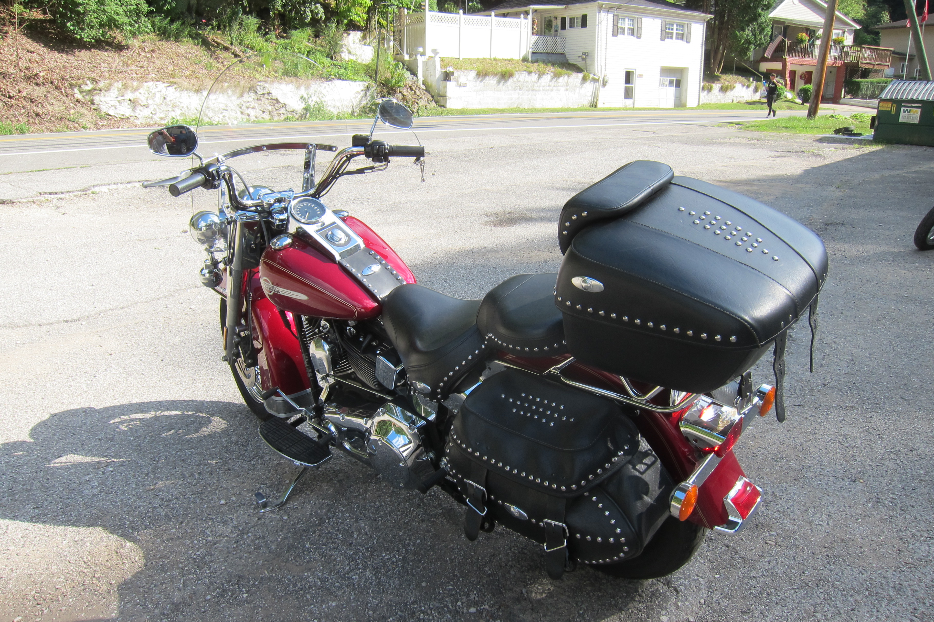 2004 Harley-Davidson® FLSTC Heritage Softail Classic - Photo 10